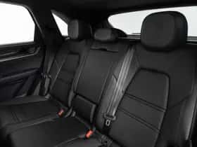 Porsche Cayenne (2026) thumbnail 20