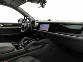 Porsche Cayenne (2026) thumbnail 7