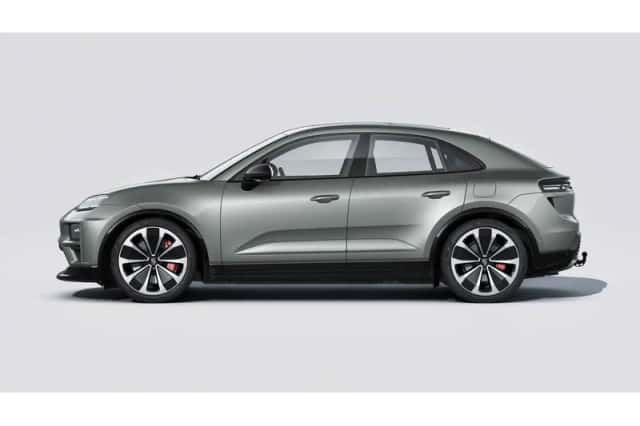 Porsche Macan (2025) thumbnail 5