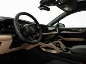 Porsche Cayenne (2025) thumbnail 3