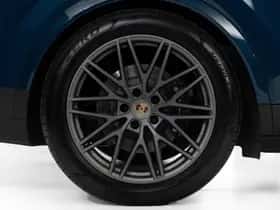 Porsche Cayenne (2025) thumbnail 22