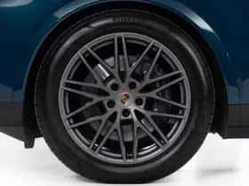 Porsche Cayenne (2025) thumbnail 50