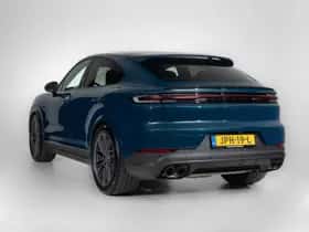 Porsche Cayenne (2025) thumbnail 6