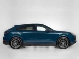 Porsche Cayenne (2025) thumbnail 10