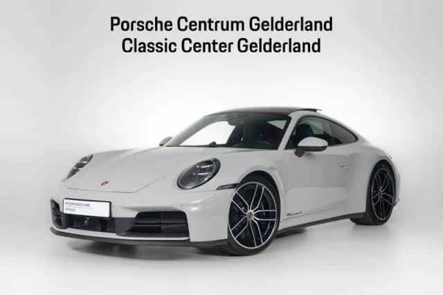 Porsche 911 (2025) thumbnail 1