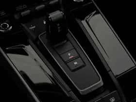 Porsche 911 (2025) thumbnail 19