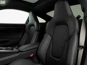 Porsche 911 (2025) thumbnail 4