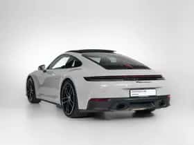 Porsche 911 (2025) thumbnail 6