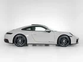 Porsche 911 (2025) thumbnail 10