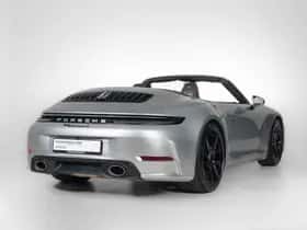 Porsche 911 (2025) thumbnail 15