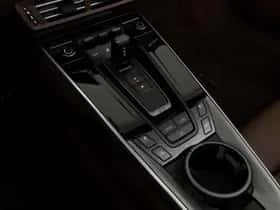 Porsche 911 (2025) thumbnail 22