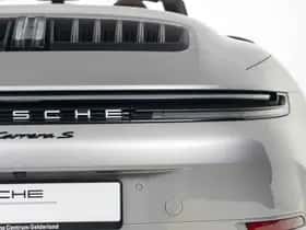 Porsche 911 (2025) thumbnail 31