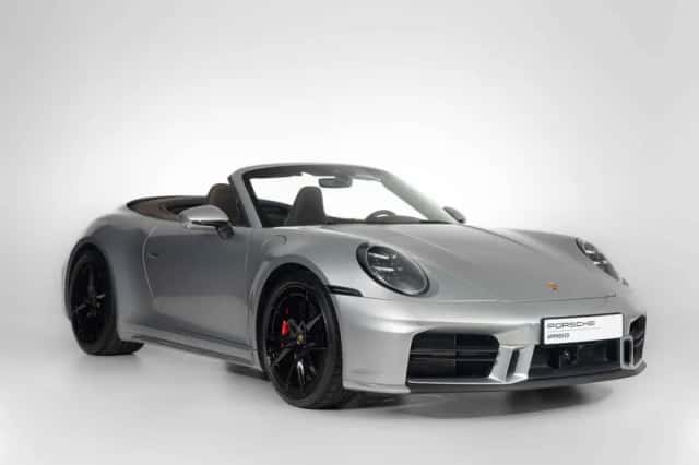 Porsche 911 (2025) thumbnail 5