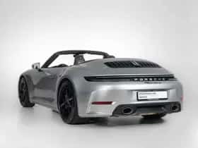 Porsche 911 (2025) thumbnail 6