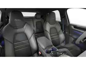 Porsche Cayenne (2025) thumbnail 4