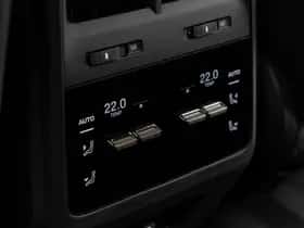 Porsche Macan (2025) thumbnail 19