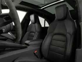 Porsche Macan (2025) thumbnail 4