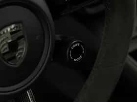 Porsche Macan (2025) thumbnail 41