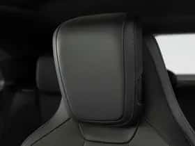 Porsche Macan (2025) thumbnail 47