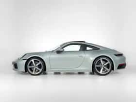 Porsche 911 (2022) thumbnail 2