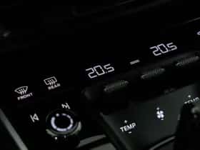 Porsche 911 (2022) thumbnail 14