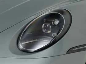 Porsche 911 (2022) thumbnail 16