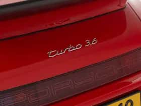 Porsche 911 (1993) thumbnail 20
