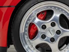 Porsche 911 (1993) thumbnail 5