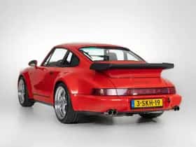 Porsche 911 (1993) thumbnail 6