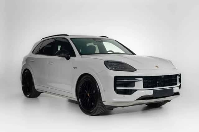 Porsche Cayenne (2026) thumbnail 5