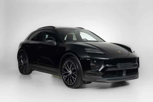 Porsche Macan (2026) thumbnail 5