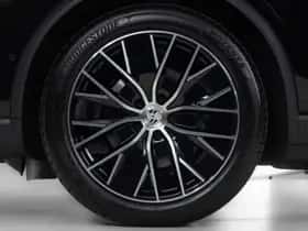Porsche Macan (2026) thumbnail 46