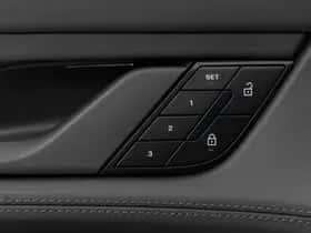 Porsche Taycan (2026) thumbnail 21