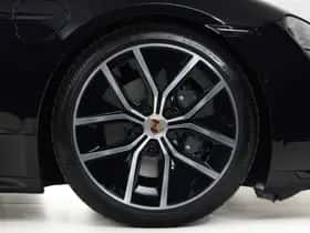 Porsche Taycan (2026) thumbnail 23