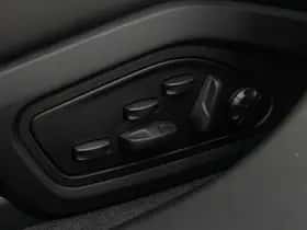 Porsche Taycan (2026) thumbnail 39