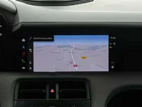 Porsche Taycan (2026) thumbnail 45