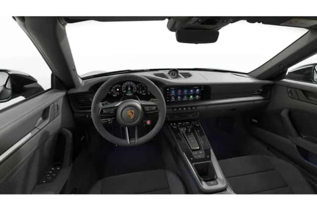 Porsche 911 (2025) thumbnail 3