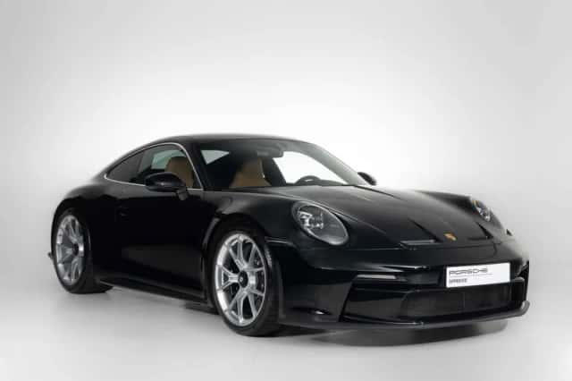 Porsche 911 (2024) thumbnail 5