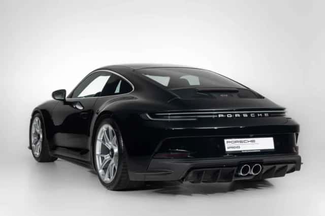 Porsche 911 (2024) thumbnail 6