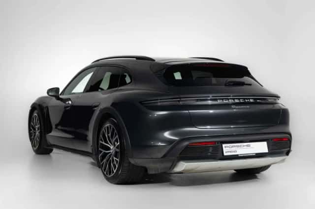 Porsche Taycan (2024) thumbnail 6