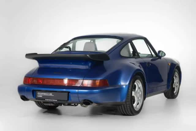 Porsche 911 (1991) thumbnail 2