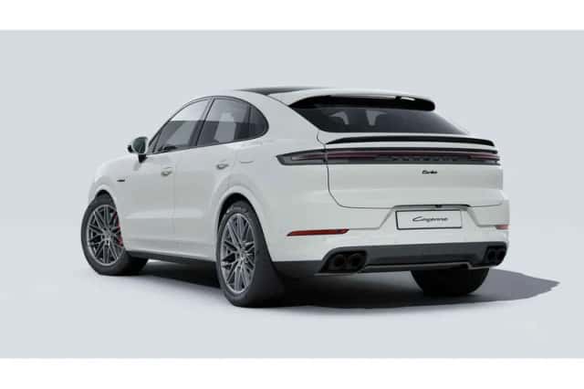 Porsche Cayenne (2025) thumbnail 2
