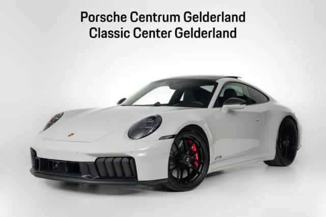 Porsche 911 (2025) thumbnail 1