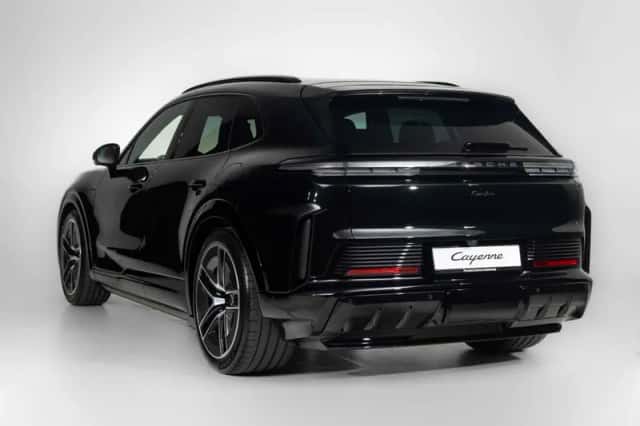 Porsche Cayenne (2026) thumbnail 2