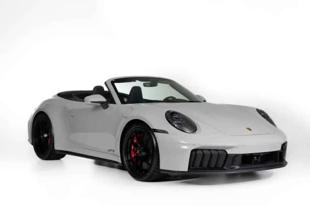 Porsche 911 (2026) thumbnail 5