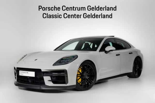 Porsche Panamera (2025) thumbnail 1