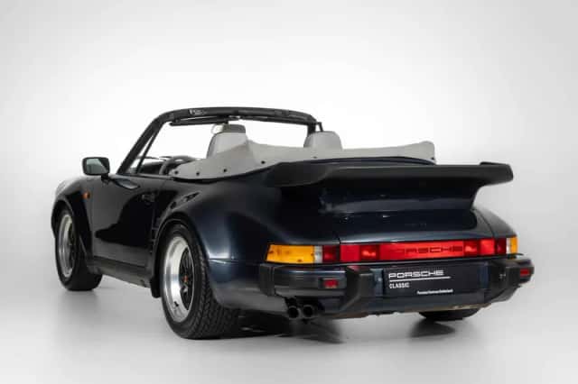 Porsche 911 (1988) thumbnail 6