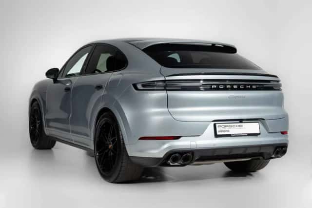 Porsche Cayenne (2025) thumbnail 6