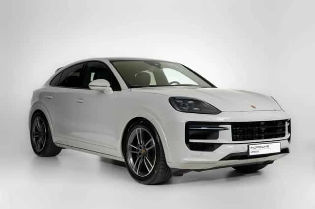 Porsche Cayenne (2024) thumbnail 5