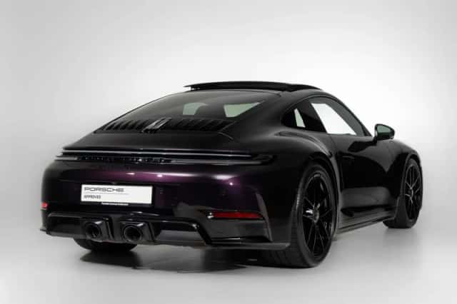 Porsche 911 (2026) thumbnail 2